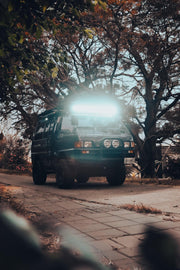 1303 Led light bar & brackets kit for Delica L300