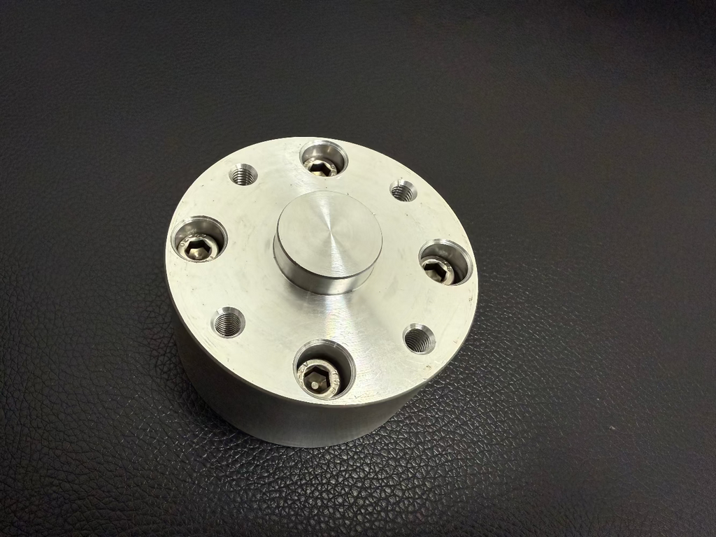 Fan spacer for Delica L300