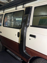 Load image into Gallery viewer, Carbon air intake snorkel for Delica L300