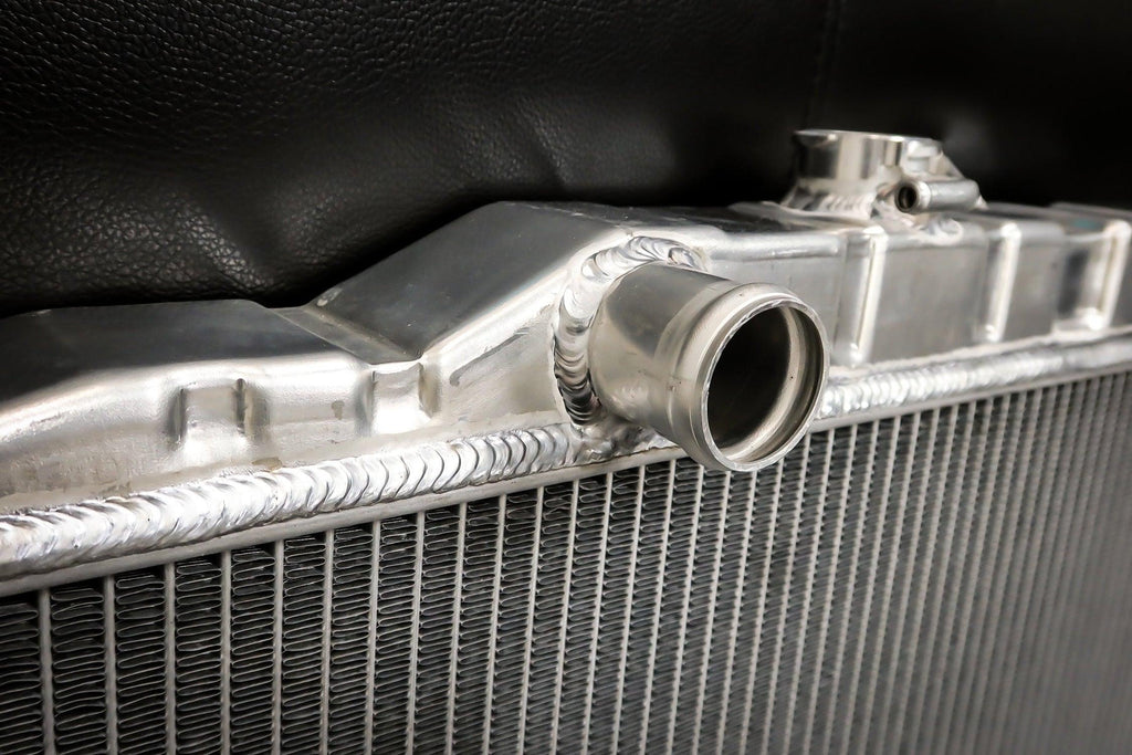 Aluminum enlarged radiator for Delica L300