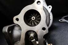Load image into Gallery viewer, 15T Five-bolt larger ball bearing turbo for Delica L300