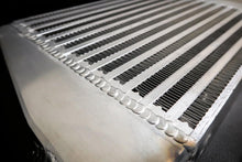Load image into Gallery viewer, Intercooler kit for Delica L300