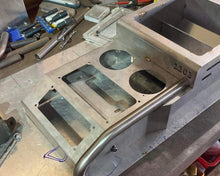Load image into Gallery viewer, 1303 Central console box for Delica L300