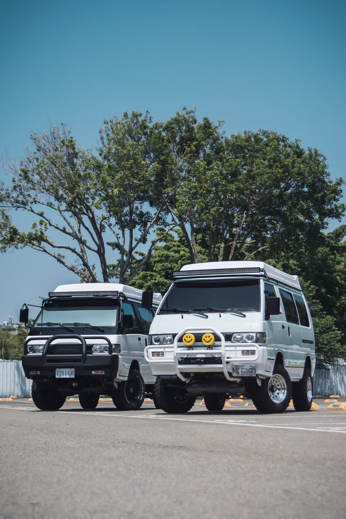 1303 Pop-top roof conversion kit for Delica L300